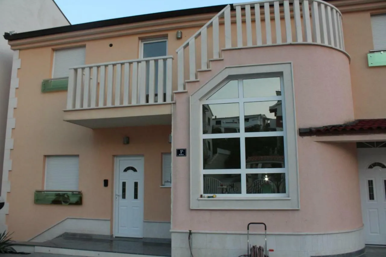 Apartment Villa Omazic Trogir