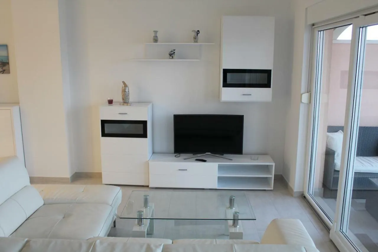Villa Omazic Trogir 0*,  Croatia